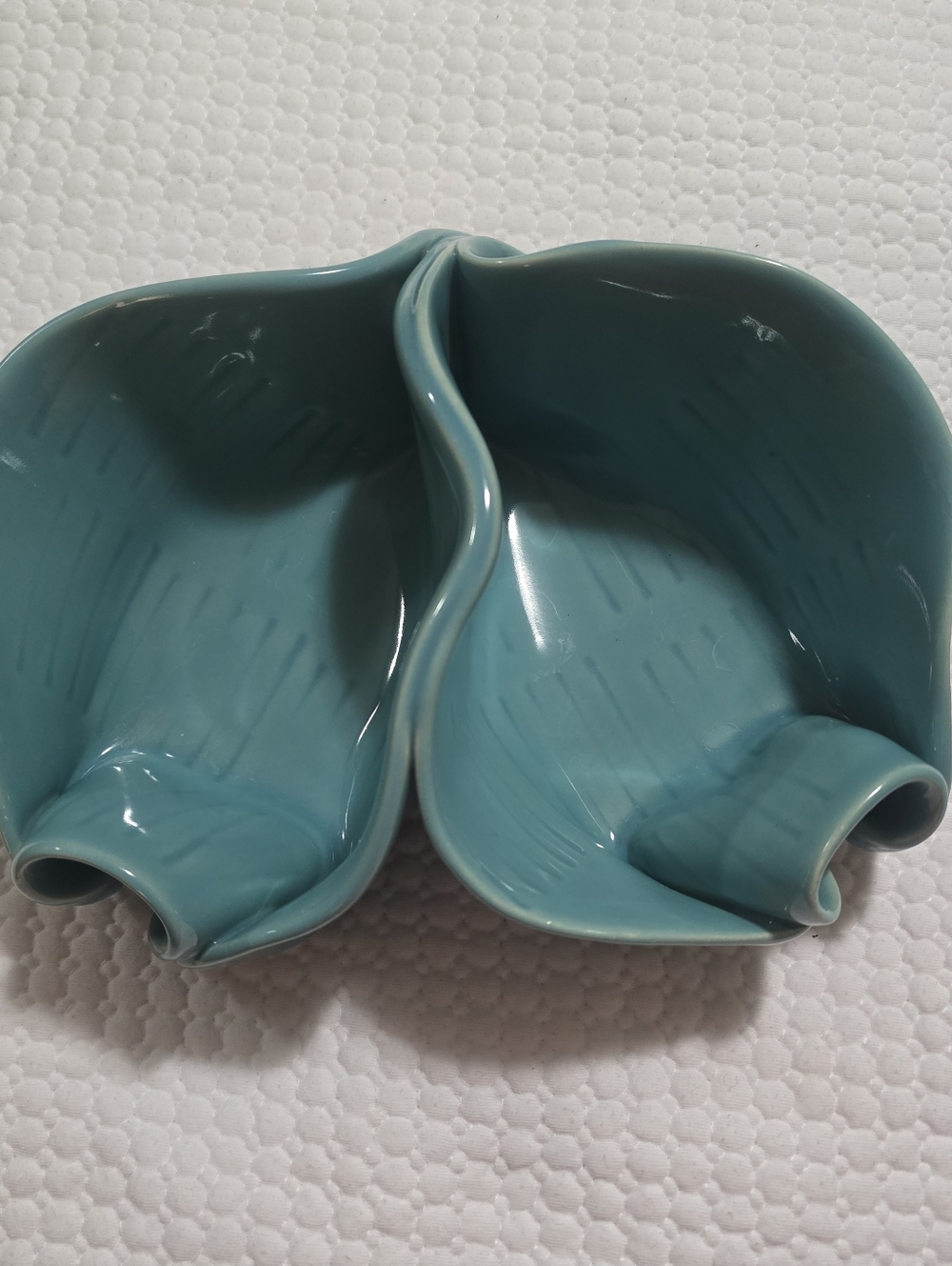 Hilborn Ceramic Double Shell Serving Dish in Teal